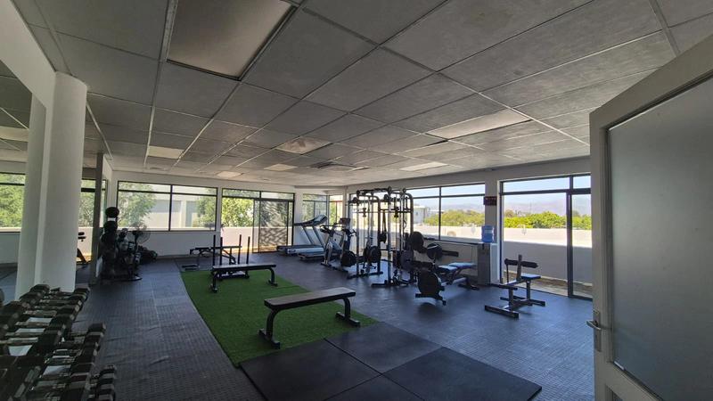 To Let Commercial Property for Rent in Somerset West Western Cape